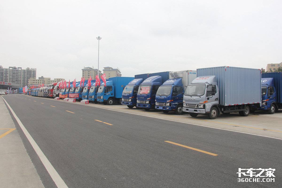 确保收费公平合理——交通运输部有关负责人回应货车通行费计费方式和车型分类调整