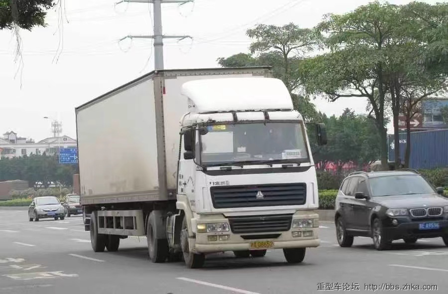 货车减负 安行天下