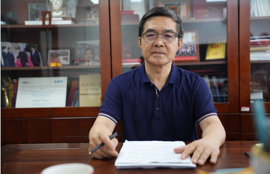 专访｜欧阳明高：新能源汽车产业驱动中国新一轮经济转型升级