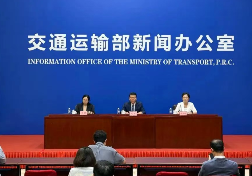 事关全国3800万货车司机！交通运输部举行发布会介绍加强货车司机合法权益保障工作