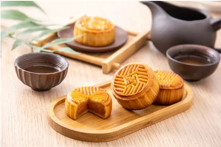 1个月饼＝3碗米饭？吃月饼的正确打开方式→