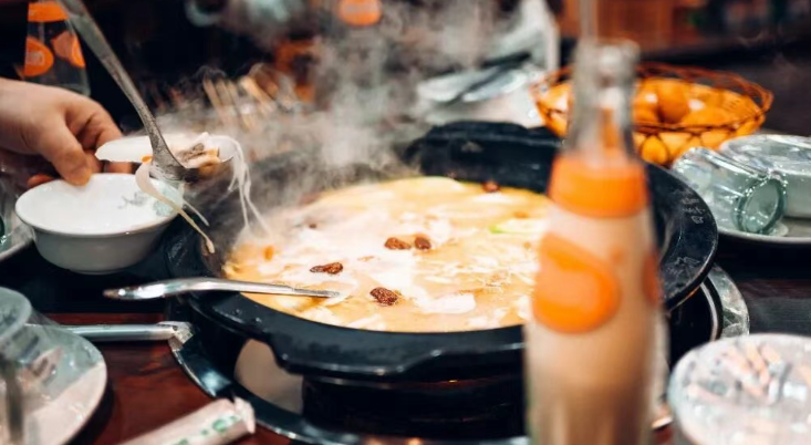 元旦吃饭咋放心？这些小招儿要记牢 | 健康提示